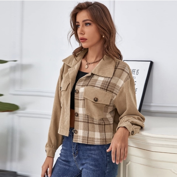 🌸KHAKI-PLAID Cropped Button Down Corduroy Shirt - Picture 3 of 4